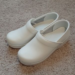 Dansko White Clogs Size 37